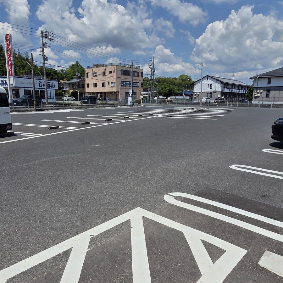 厚南エリア防災公園の駐車場北側