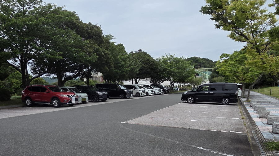 長門市総合公園の駐車場の様子