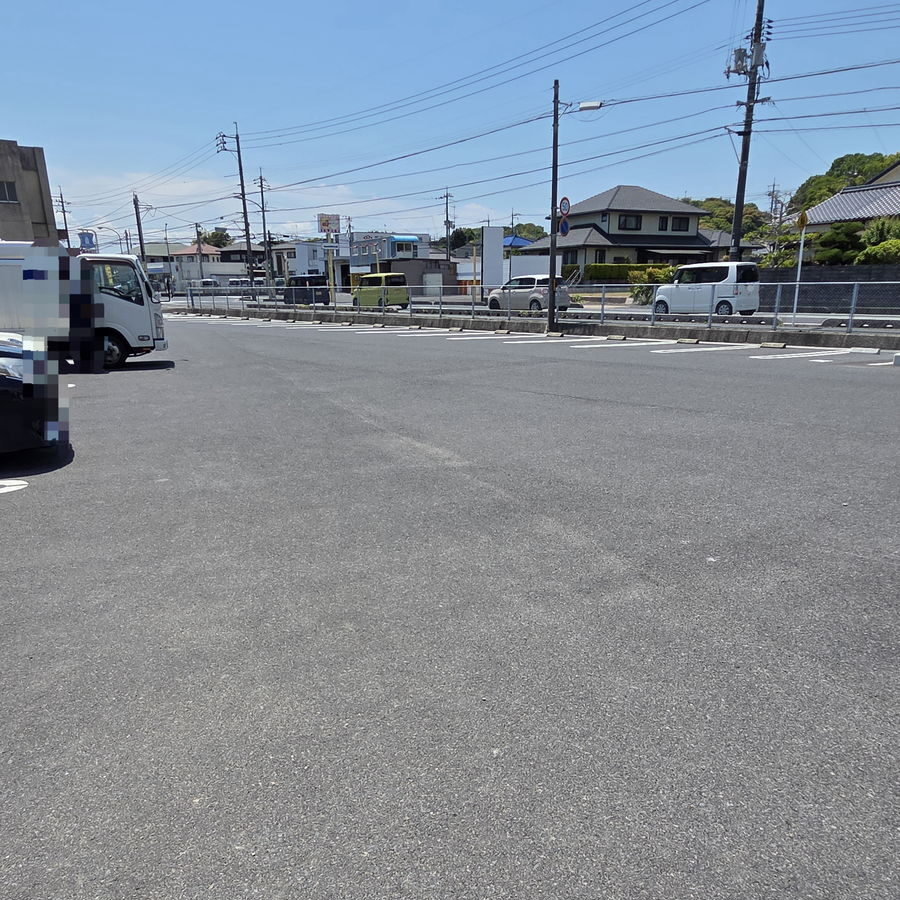 厚南エリア防災公園の駐車場南側